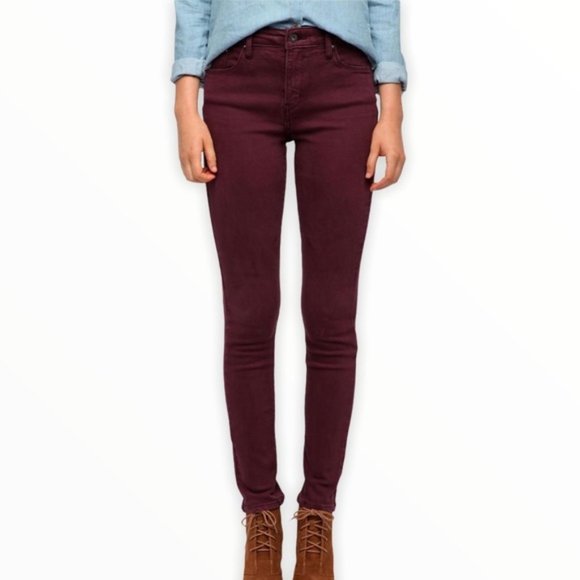Levi's Denim - Levi's 721 High Rise Skinny Jeans